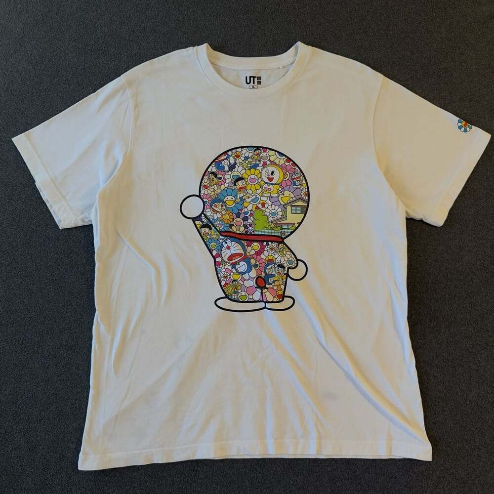Uniqlo UT Doraemon Murakami Size XL White